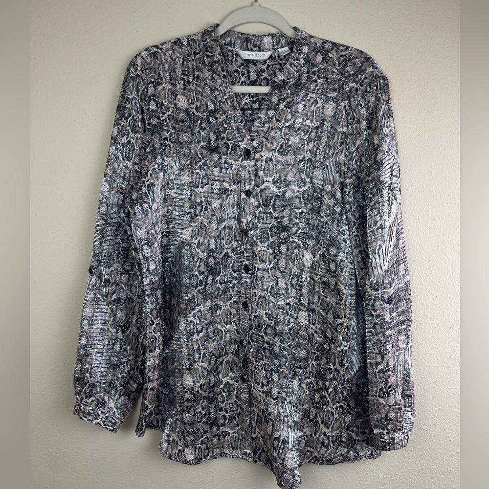 Erin London Snake Print Button Down Top Size Medium